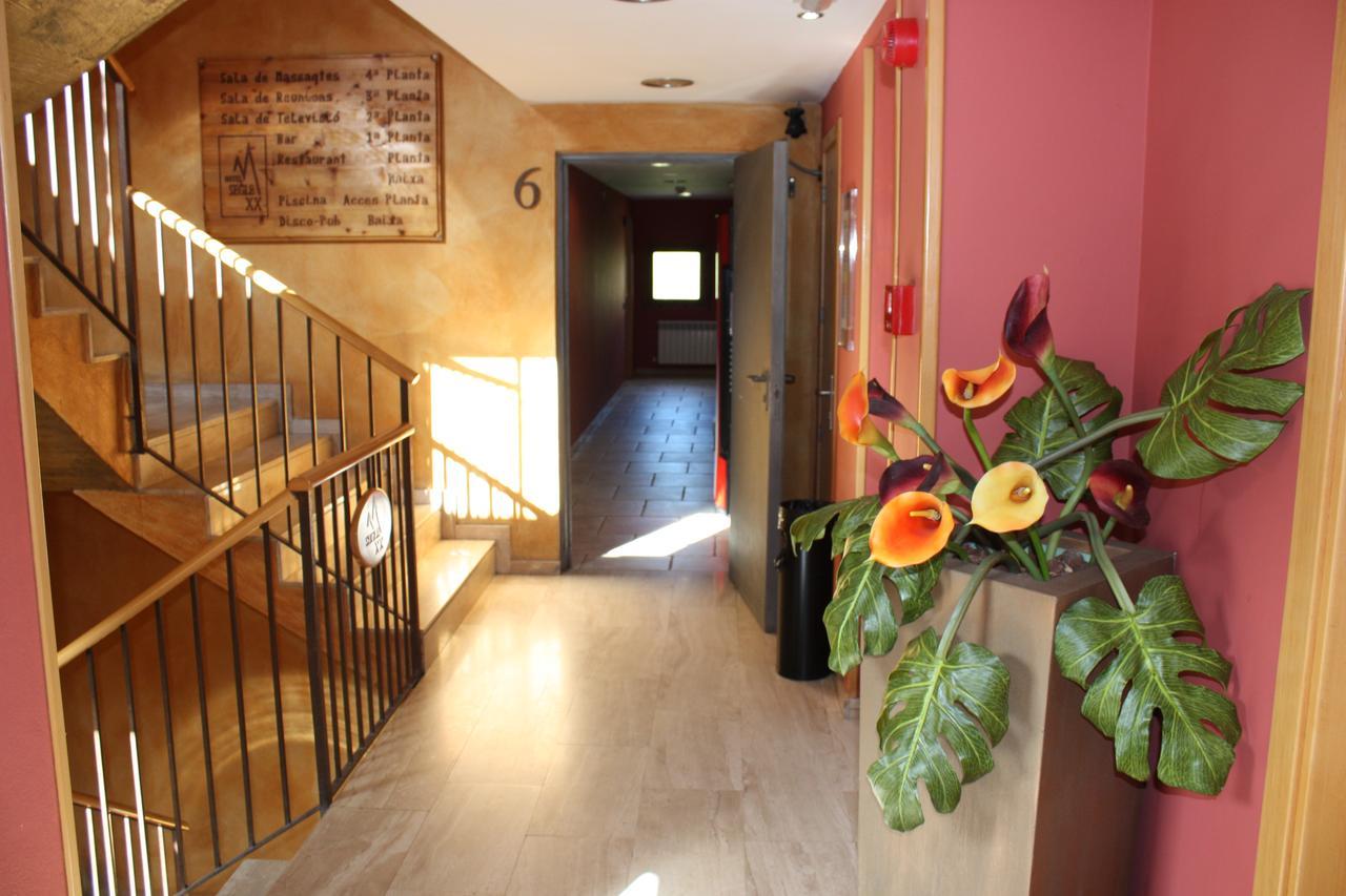 Apartamentos Segle XX Ransol Buitenkant foto