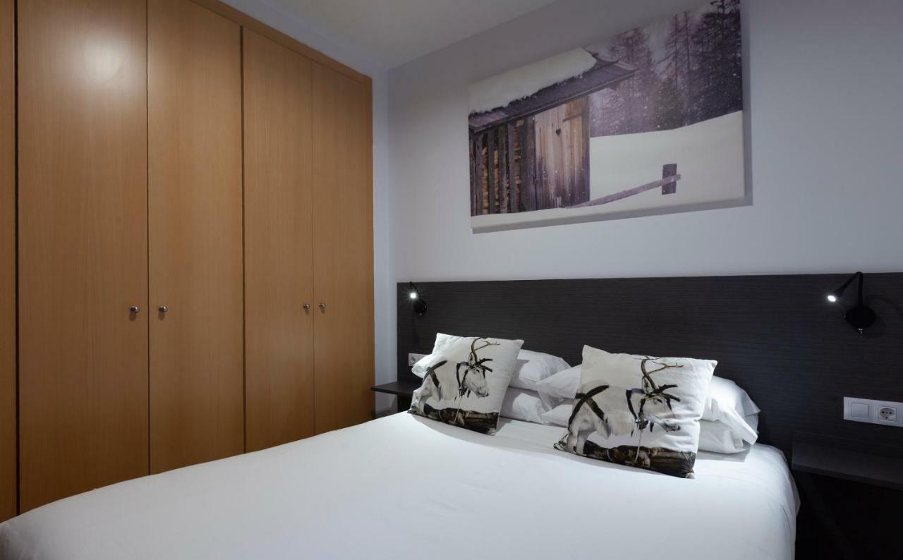 Apartamentos Segle XX Ransol Buitenkant foto